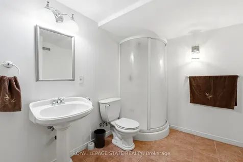 166 Boulding Avenue Hamilton ON L0R 2H3