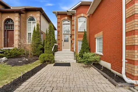 166 Boulding Avenue Hamilton ON L0R 2H3