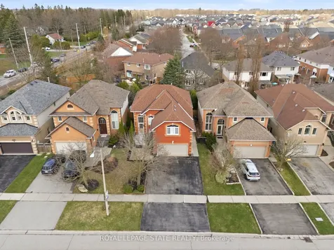 166 Boulding Avenue Hamilton ON L0R 2H3
