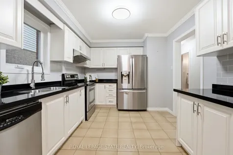 166 Boulding Avenue Hamilton ON L0R 2H3