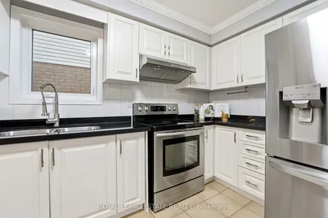 166 Boulding Avenue Hamilton ON L0R 2H3