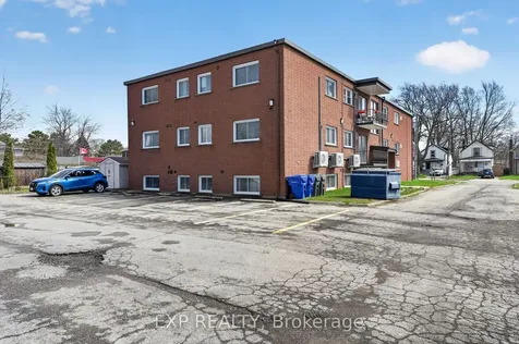 81 Empire Street Welland ON L3B 2L3