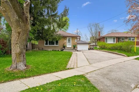12 Delmar Boulevard Guelph ON N1E 2K8