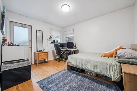 12 Delmar Boulevard Guelph ON N1E 2K8