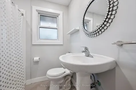 12 Delmar Boulevard Guelph ON N1E 2K8