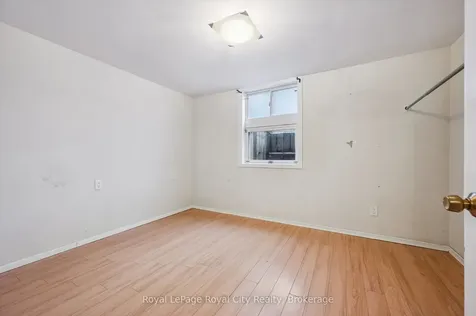 12 Delmar Boulevard Guelph ON N1E 2K8