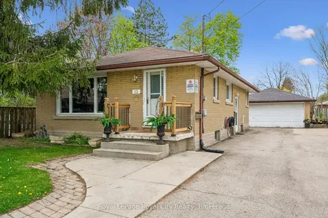 12 Delmar Boulevard Guelph ON N1E 2K8