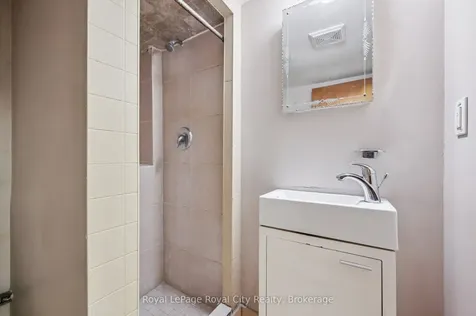 12 Delmar Boulevard Guelph ON N1E 2K8