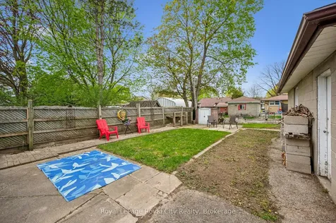 12 Delmar Boulevard Guelph ON N1E 2K8