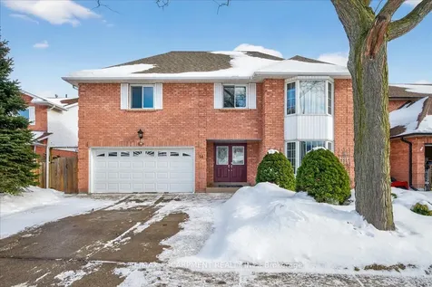 54 Goldcrest Drive Hamilton ON L8G 4T6