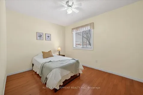 54 Goldcrest Drive Hamilton ON L8G 4T6
