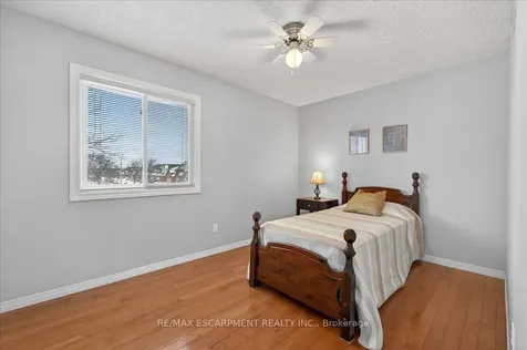 54 Goldcrest Drive Hamilton ON L8G 4T6