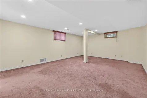 54 Goldcrest Drive Hamilton ON L8G 4T6