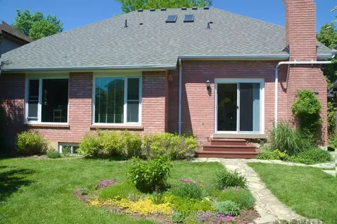 54 Goldcrest Drive Hamilton ON L8G 4T6