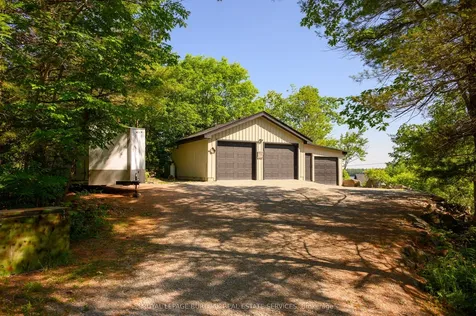 990 Haskett's Drive Georgian Bay ON L0K 1S0