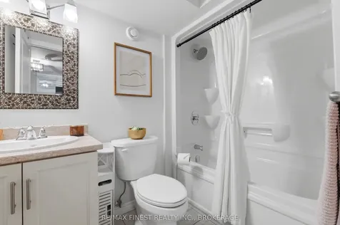1298 Carfa Crescent Kingston ON K7P 0M9