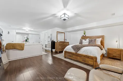 1298 Carfa Crescent Kingston ON K7P 0M9
