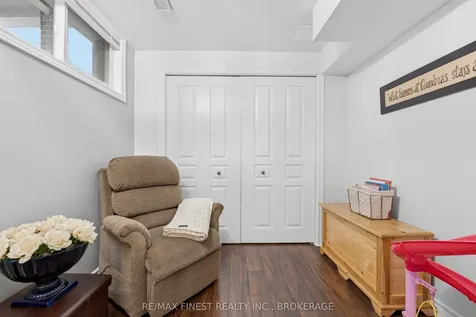 1298 Carfa Crescent Kingston ON K7P 0M9