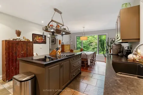 141 Valley Road Hamilton ON L9H 5E2