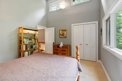 141 Valley Road Hamilton ON L9H 5E2
