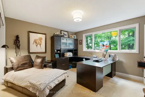 141 Valley Road Hamilton ON L9H 5E2