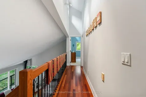 141 Valley Road Hamilton ON L9H 5E2