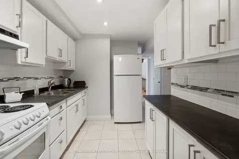 141 Valley Road Hamilton ON L9H 5E2