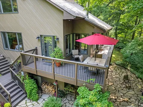 141 Valley Road Hamilton ON L9H 5E2