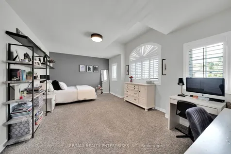 177 Joshua Avenue Hamilton ON L9K 1R7