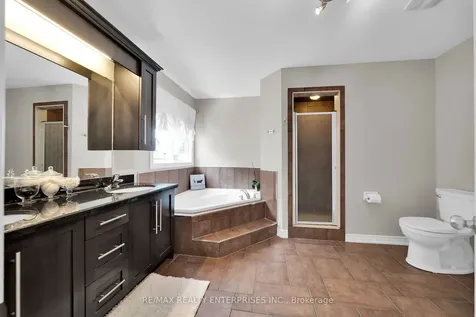 177 Joshua Avenue Hamilton ON L9K 1R7