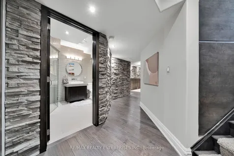 177 Joshua Avenue Hamilton ON L9K 1R7