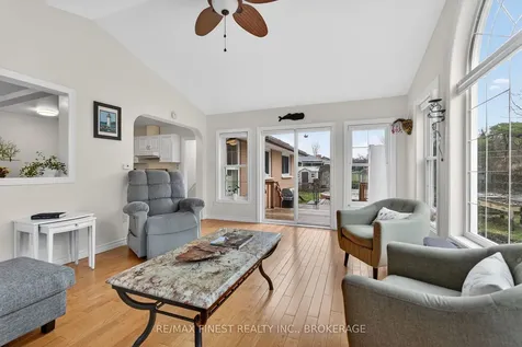 27 Dalgleish Avenue Kingston ON K7L 5H6