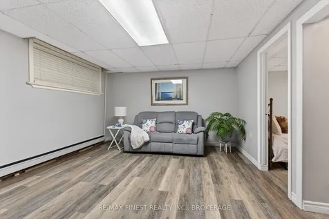 27 Dalgleish Avenue Kingston ON K7L 5H6