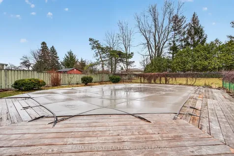 27 Dalgleish Avenue Kingston ON K7L 5H6