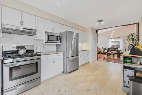 46 Foxhill Crescent St. Catharines ON L2S 3V1