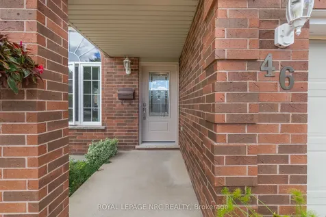 46 Foxhill Crescent St. Catharines ON L2S 3V1