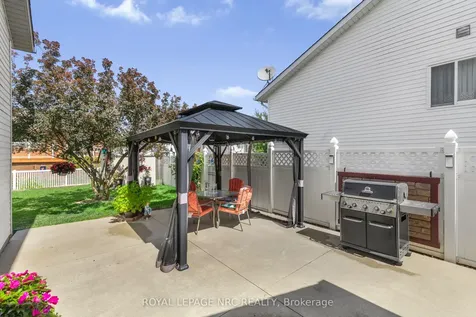 46 Foxhill Crescent St. Catharines ON L2S 3V1