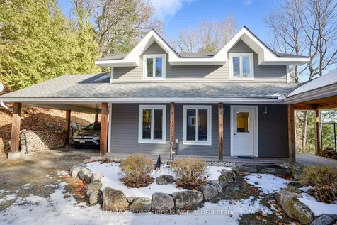 1009-2 Arts Road Lake Of Bays ON P0A 1H0