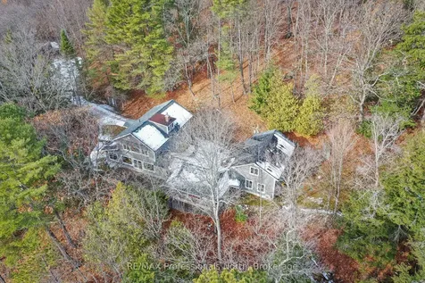 1009-2 Arts Road Lake Of Bays ON P0A 1H0