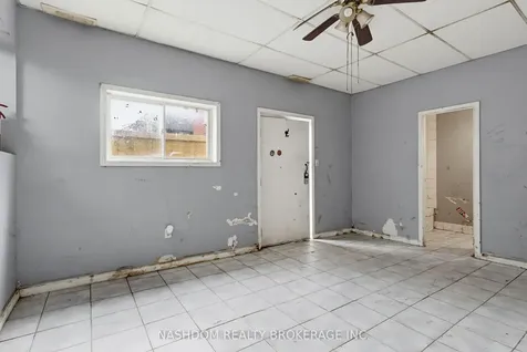 249 Wentworth Street N Hamilton ON L8L 5V9