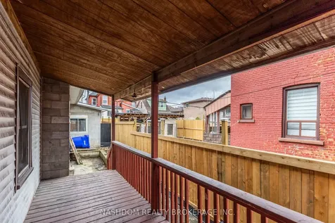 249 Wentworth Street N Hamilton ON L8L 5V9