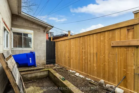 249 Wentworth Street N Hamilton ON L8L 5V9