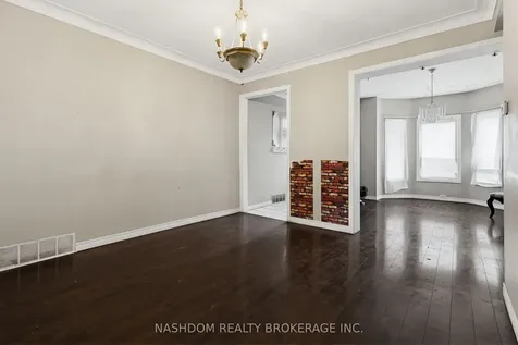 249 Wentworth Street N Hamilton ON L8L 5V9