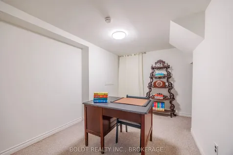 6 Mountainview Drive St. Catharines ON L2T 3H4
