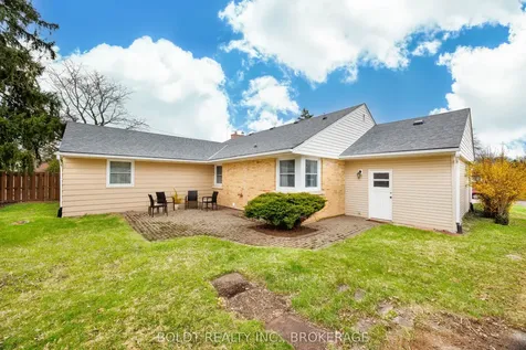 6 Mountainview Drive St. Catharines ON L2T 3H4