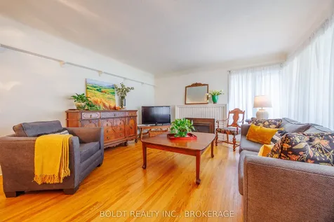 6 Mountainview Drive St. Catharines ON L2T 3H4