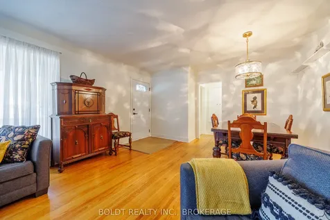 6 Mountainview Drive St. Catharines ON L2T 3H4