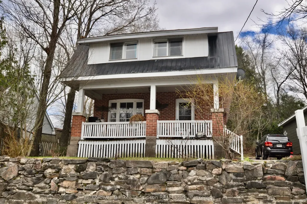11 Florence Street E Huntsville ON P1H 1P8