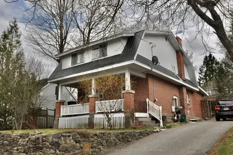 11 Florence Street E Huntsville ON P1H 1P8
