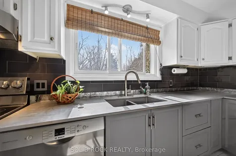 209 Reynolds Drive E Brockville ON K6V 1X8
